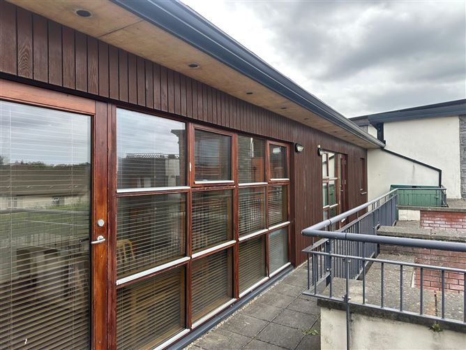 9 St. Canices Square, Finglas, Dublin 11