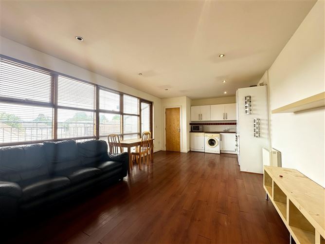9 St. Canices Square, Finglas, Dublin 11