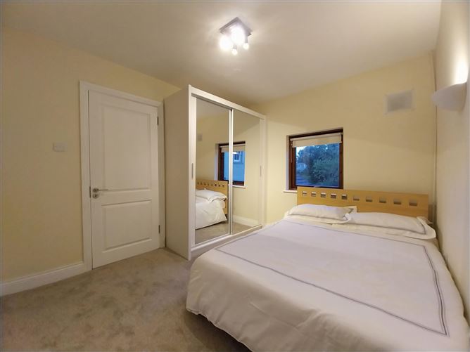 https://photos-a.propertyimages.ie/media/5/0/4/4962405/a88d29c1-3fe5-4b47-be6d-5f5f6dca1ca5_l.jpg