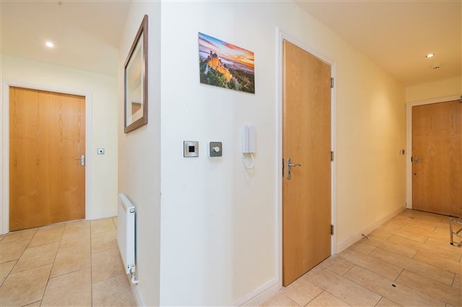 https://photos-a.propertyimages.ie/media/5/0/4/4994405/d509a96f-3cc4-4a73-8054-b7924e0b1e5f_l.jpg
