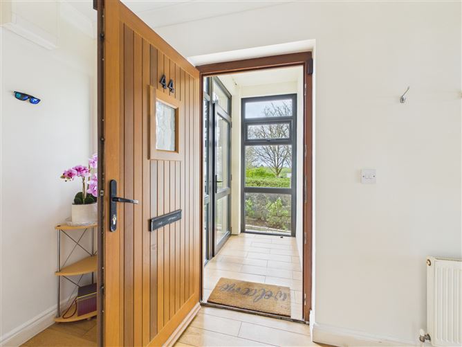 44 Carraig Linn, Caheronaun, Loughrea, Co. Galway