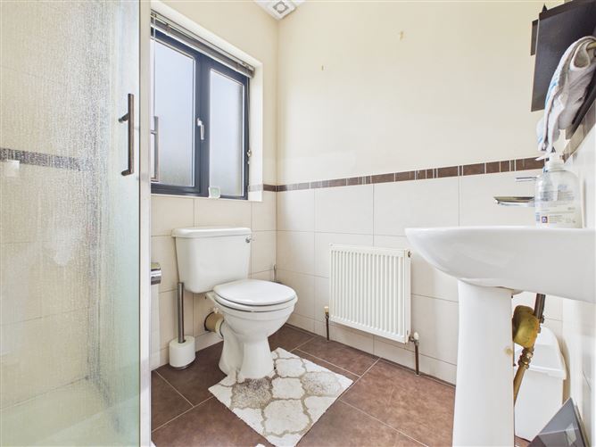 44 Carraig Linn, Caheronaun, Loughrea, Co. Galway