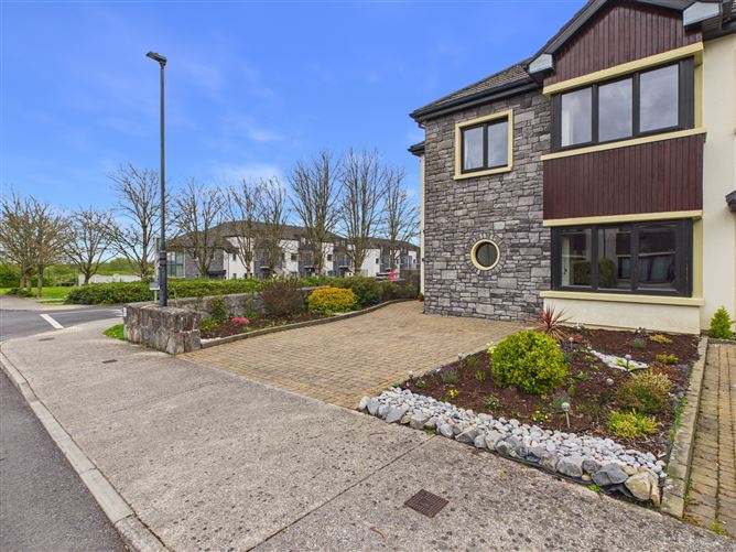44 Carraig Linn, Caheronaun, Loughrea, Co. Galway