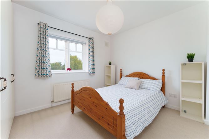 Photo 10 of 24 — 38 Charlesland Court, Greystones, Wicklow