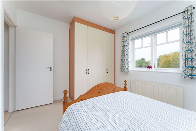 Photo 11 of 24 — 38 Charlesland Court, Greystones, Wicklow