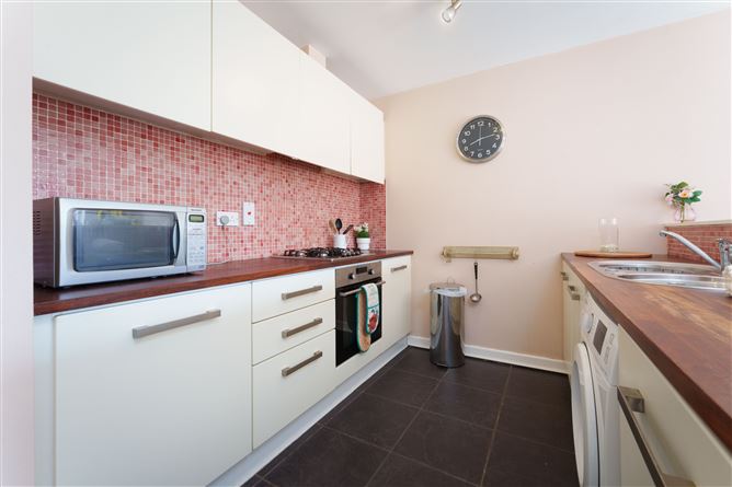 Photo 8 of 24 — 38 Charlesland Court, Greystones, Wicklow
