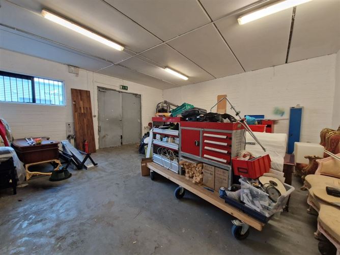 Unit E7, Centrepoint Business Park, Oak Rd, Park West, Dublin 12