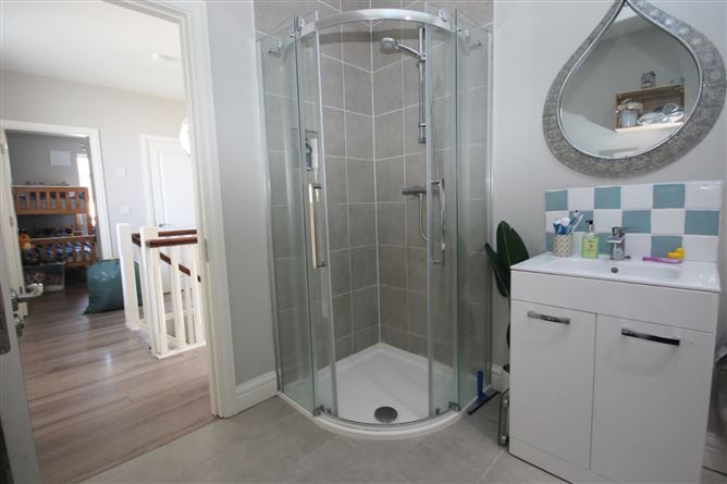 4 The Close, Citywest Village, Citywest, D 24