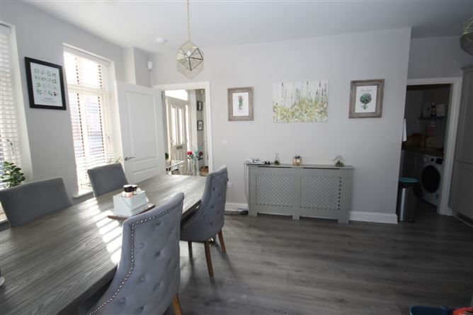4 The Close, Citywest Village, Citywest, D 24