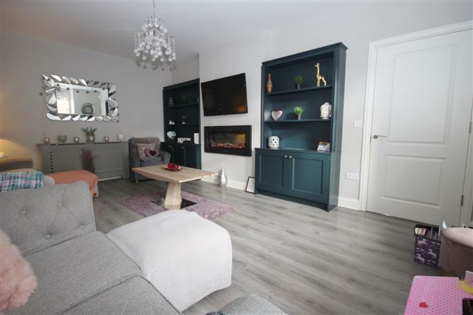 4 The Close, Citywest Village, Citywest, D 24