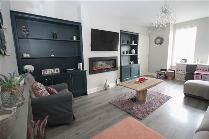 4 The Close, Citywest Village, Citywest, D 24