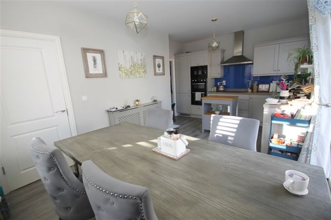 4 The Close, Citywest Village, Citywest, D 24