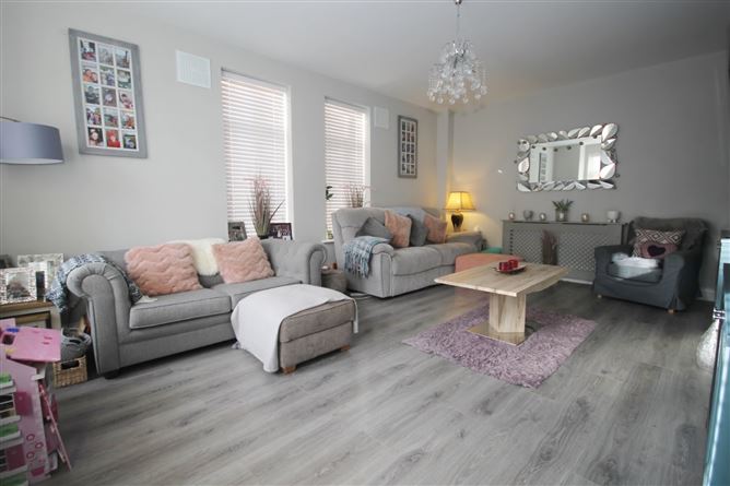 4 The Close, Citywest Village, Citywest, D 24