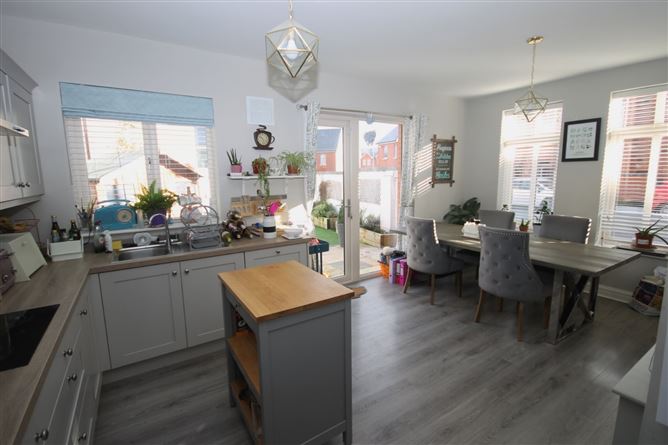 4 The Close, Citywest Village, Citywest, D 24