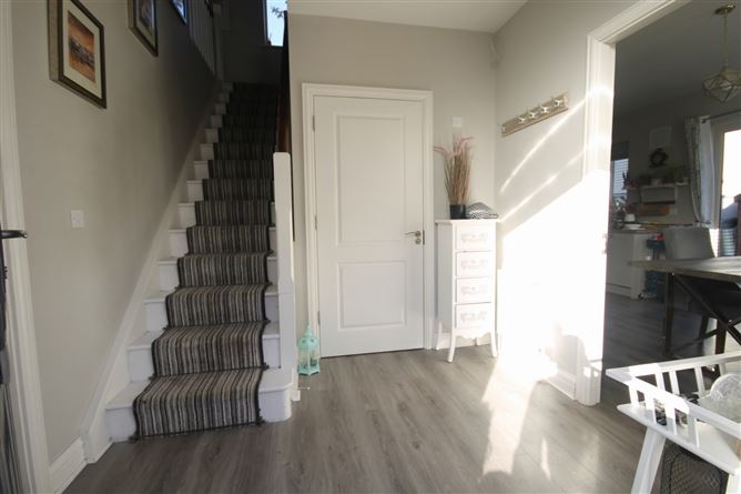 4 The Close, Citywest Village, Citywest, D 24