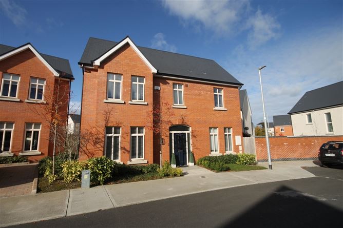 4 The Close, Citywest Village, Citywest, D 24