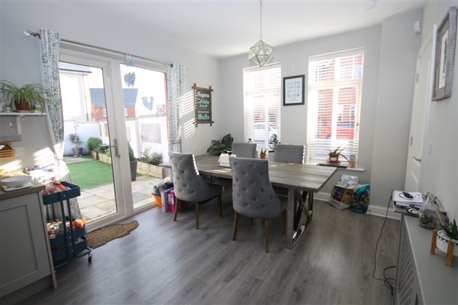 4 The Close, Citywest Village, Citywest, D 24