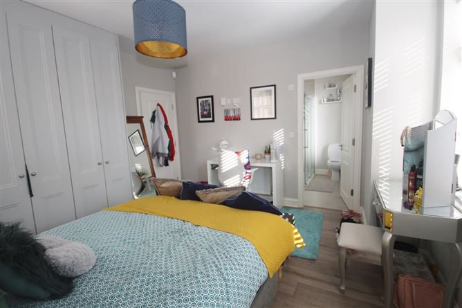 4 The Close, Citywest Village, Citywest, D 24