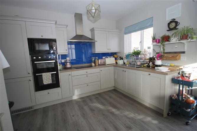 4 The Close, Citywest Village, Citywest, D 24