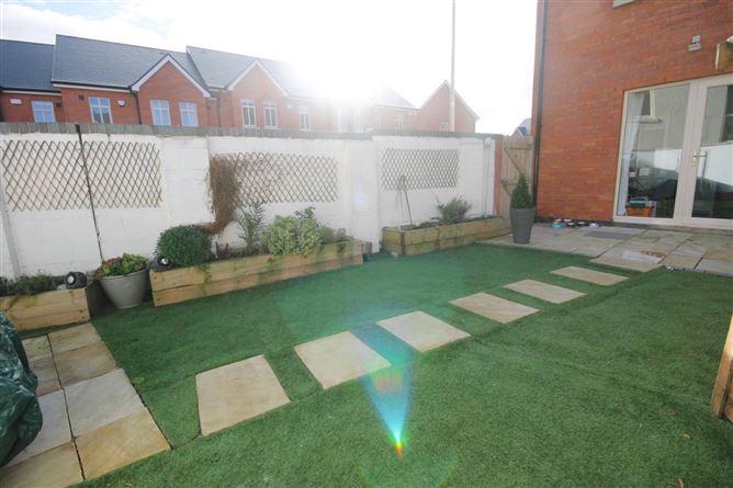 4 The Close, Citywest Village, Citywest, D 24