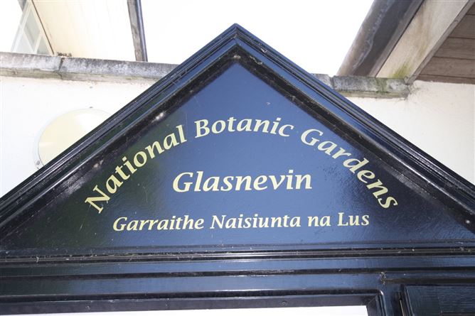 2 Botanic Park, Glasnevin, Dublin 9