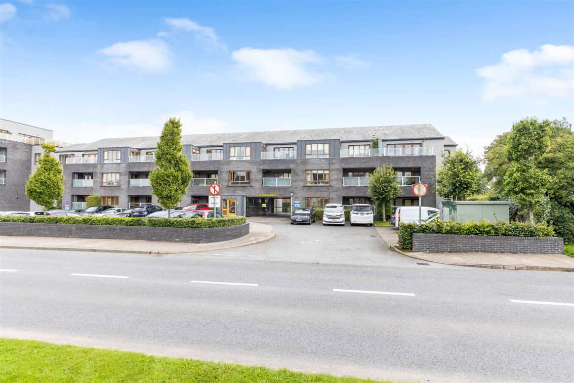 4 Seagrave Square, Castle Street, Ashbourne, Co. Meath Sherry