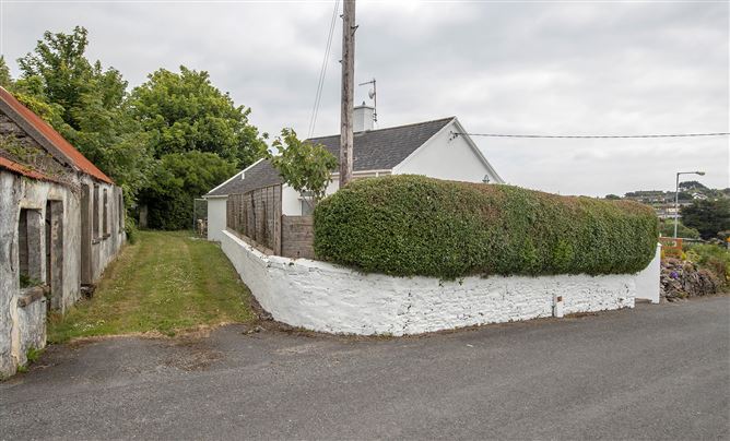 Seashell Cottage, Ballinagoul, Ring, Dungarvan, Co. Waterford