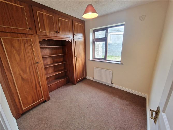 102 Willow Park, Ennis, Co. Clare