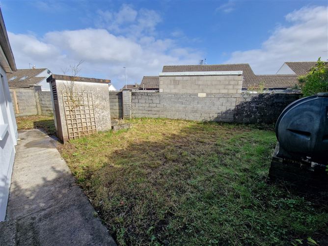 102 Willow Park, Ennis, Co. Clare