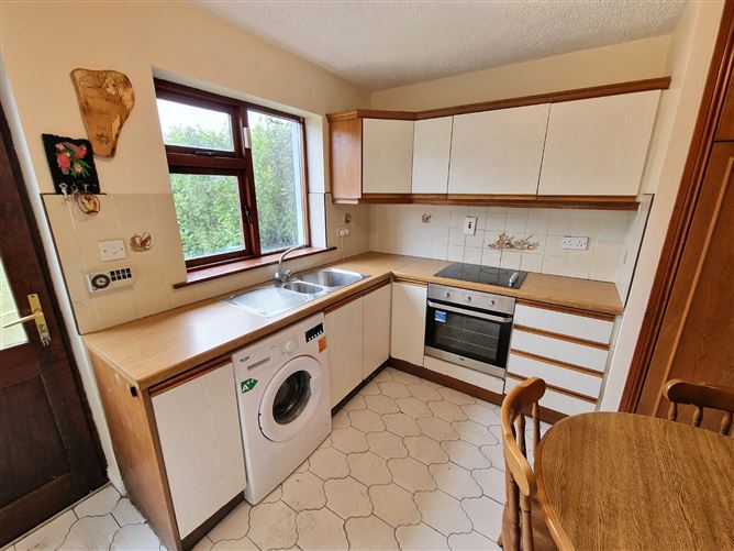 102 Willow Park, Ennis, Co. Clare