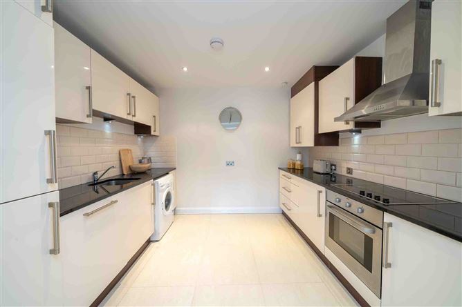 6 Landscape Court, Churchtown, Dublin 14