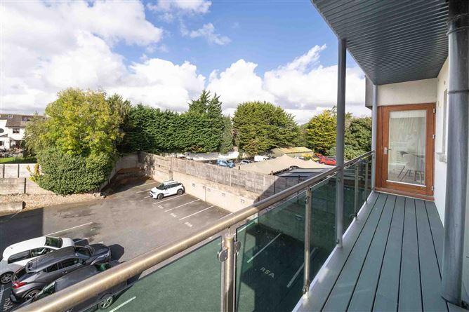6 Landscape Court, Churchtown, Dublin 14