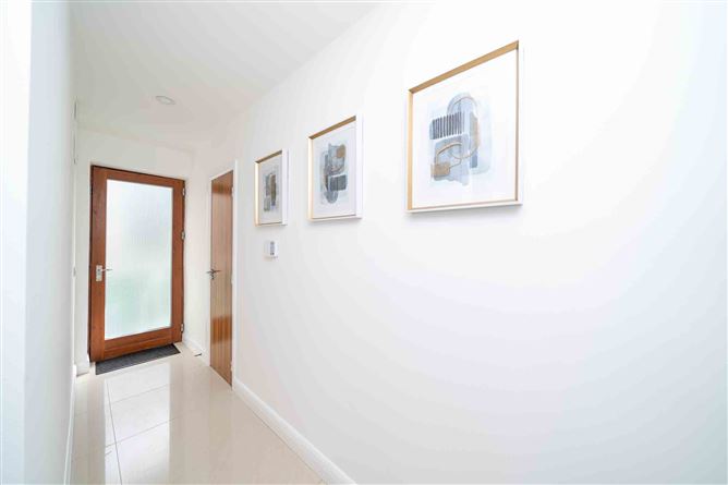 6 Landscape Court, Churchtown, Dublin 14