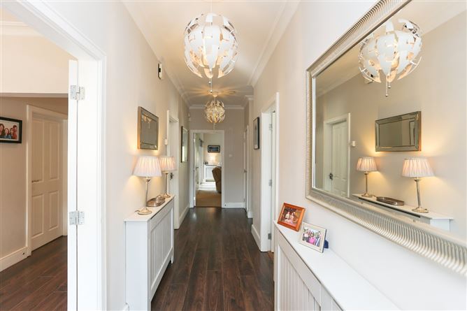 5 Cairnfort, Stepaside, Dublin 18