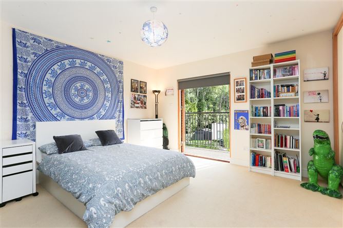 5 Cairnfort, Stepaside, Dublin 18