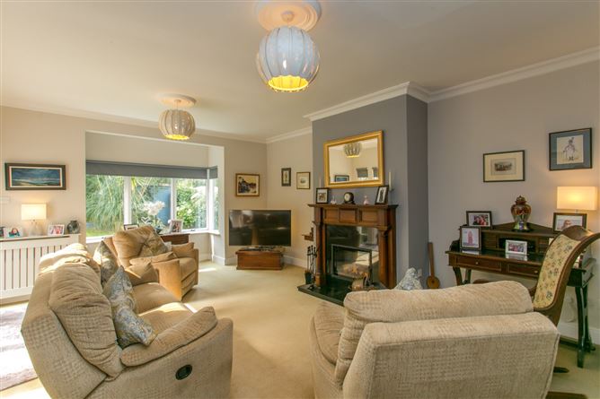 5 Cairnfort, Stepaside, Dublin 18