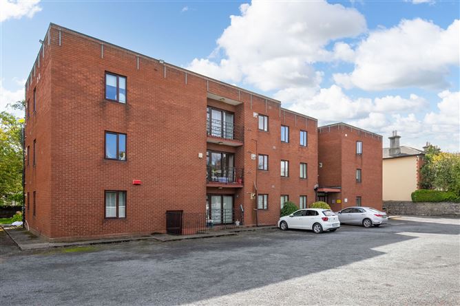 5 Rathgar Court, Rathgar Road, Rathgar,   Dublin 6