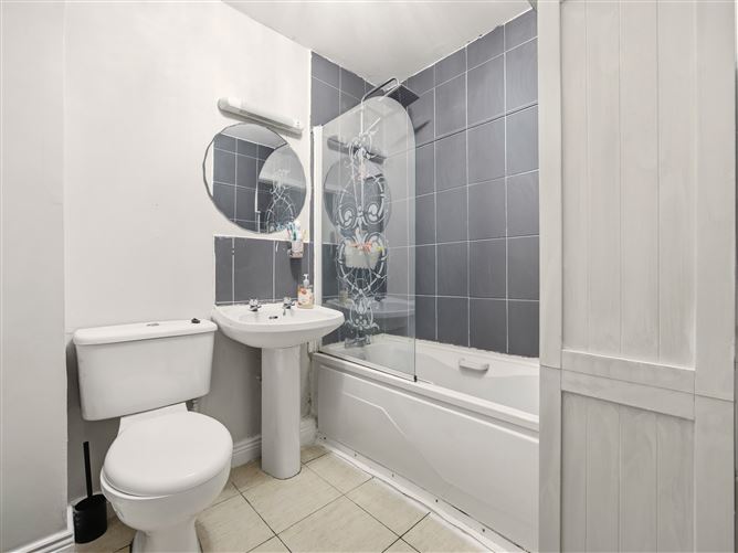 79 Thornfield Square, Clondalkin, Dublin 22