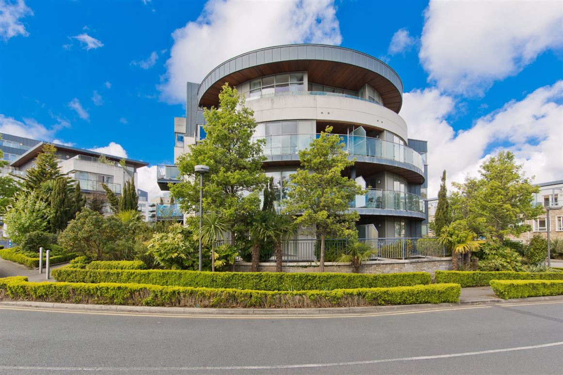 275 Beechwood Court, Block D, Stillorgan Road, Blackrock, Co. Dublin