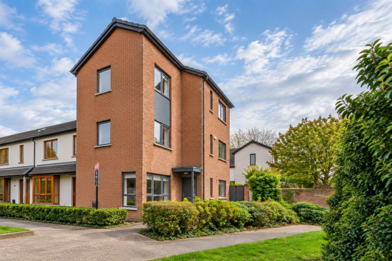 Photo 1 of 24 — 55 Hunters Avenue, Hunters Wood, Ballycullen, Dublin 24