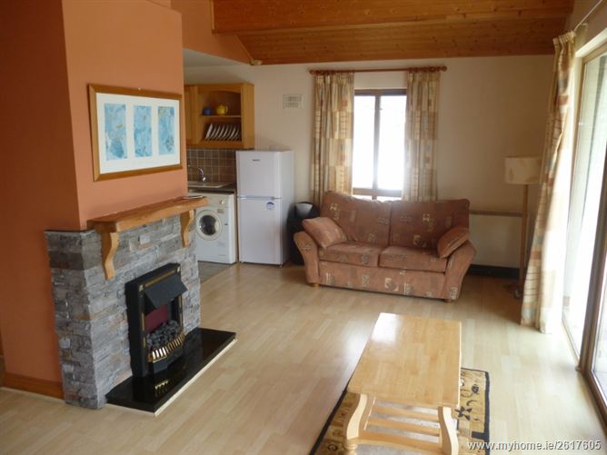 5 Glasson Holiday Mews, Glasson, Westmeath