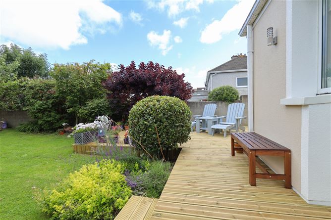 76 Shanganagh Grove, Shankill, Dublin 18