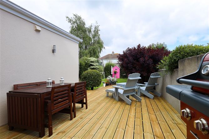 76 Shanganagh Grove, Shankill, Dublin 18