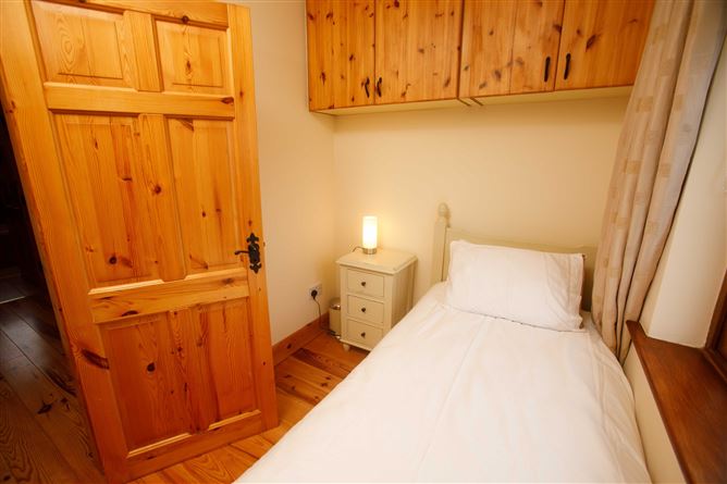 2 Hazel Court, Forge Road, Castlegregory, Co. Kerry