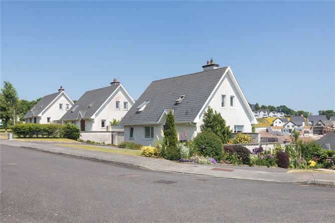 https://photos-a.propertyimages.ie/media/5/0/6/4722605/622d1ae4-1d89-419b-be17-e0ac6c0ef327_l.jpg