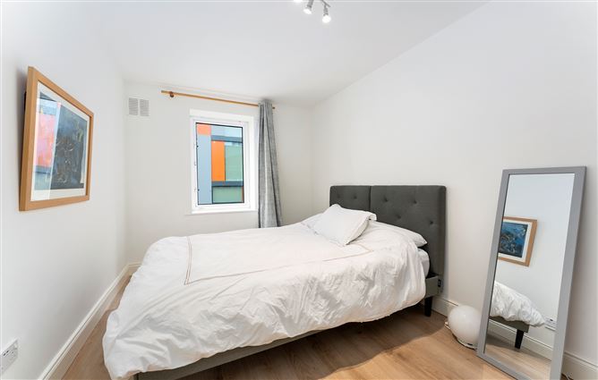 102 Newmarket Square, Dublin 8, Dublin