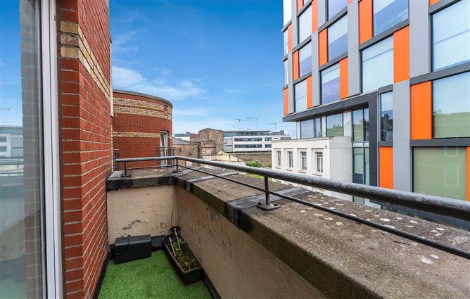 102 Newmarket Square, Dublin 8, Dublin