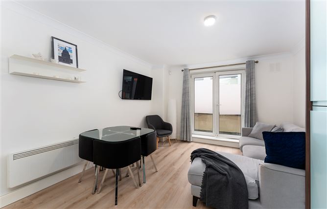 102 Newmarket Square, Dublin 8, Dublin