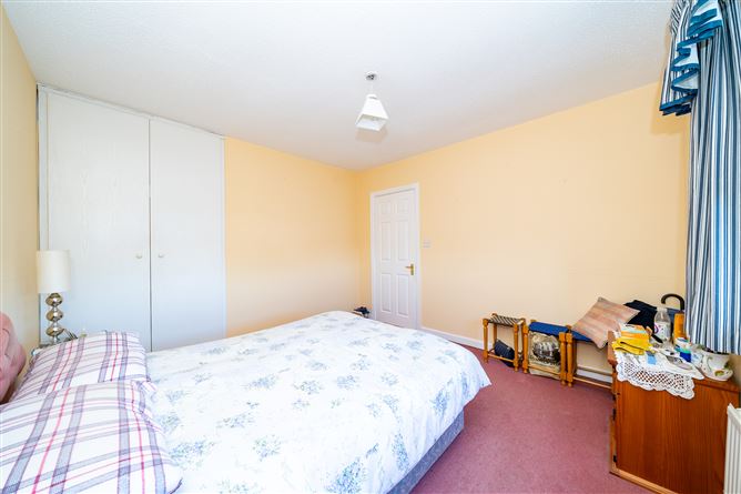 12 Palmers Road, Palmerstown, Dublin 20