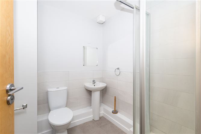 136 Temple Gardens , Santry, Dublin 9